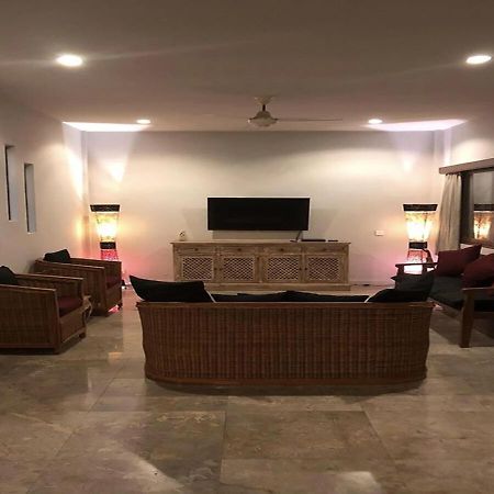 Shishi Bali Villa Seminyak  Bagian luar foto